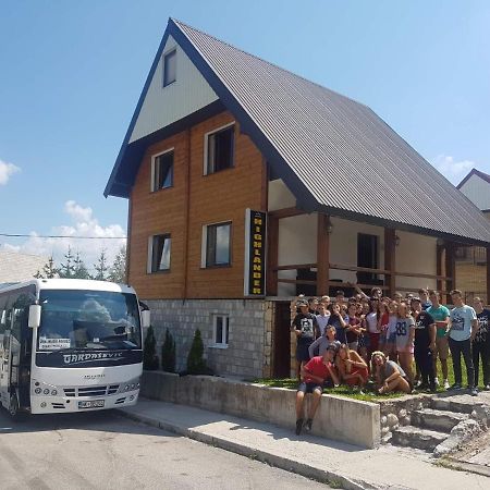 Hostel Highlander Жабляк Экстерьер фото