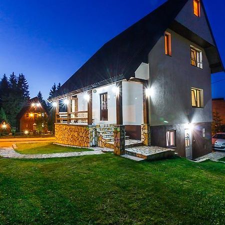 Hostel Highlander Жабляк Экстерьер фото