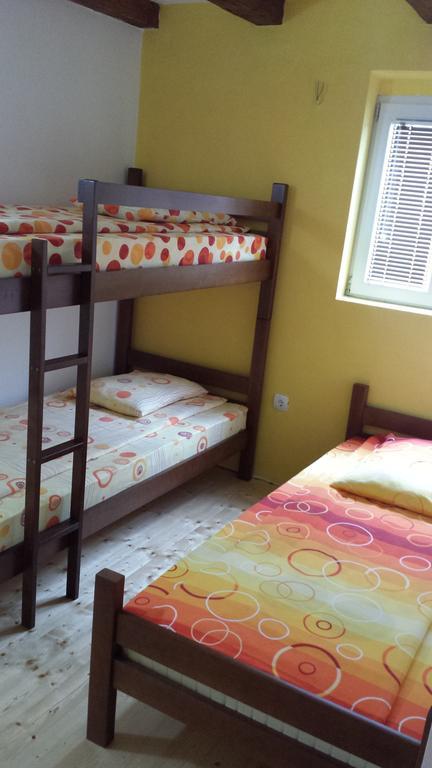 Hostel Highlander Жабляк Экстерьер фото