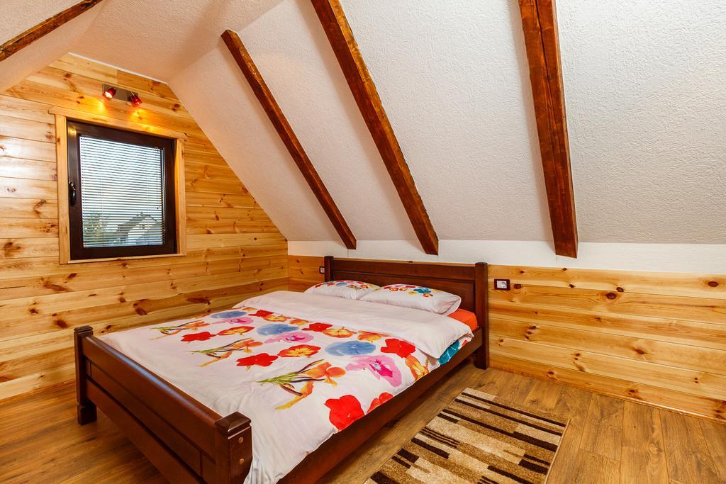Hostel Highlander Жабляк Экстерьер фото