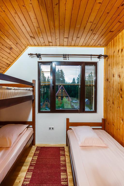 Hostel Highlander Жабляк Экстерьер фото