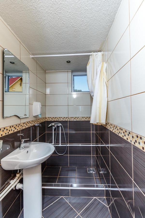 Hostel Highlander Жабляк Экстерьер фото